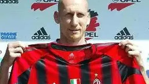 “连胜光环遇挑战！步行者遭猛龙连番狙击，赛季对决再陷两连败困境！”